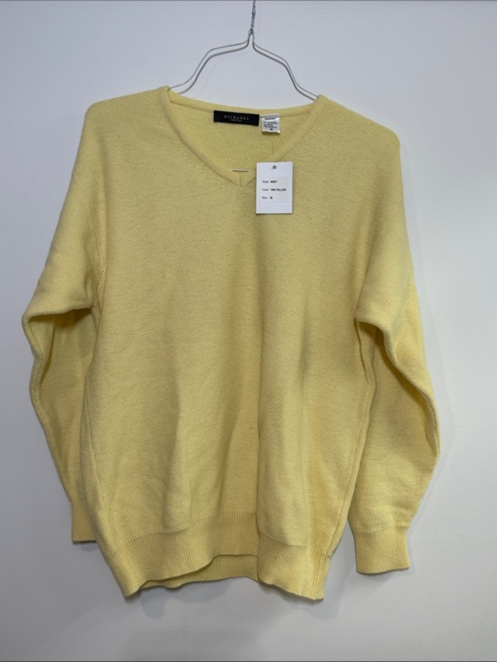 Richards Light Yellow V-Neck Sweater M